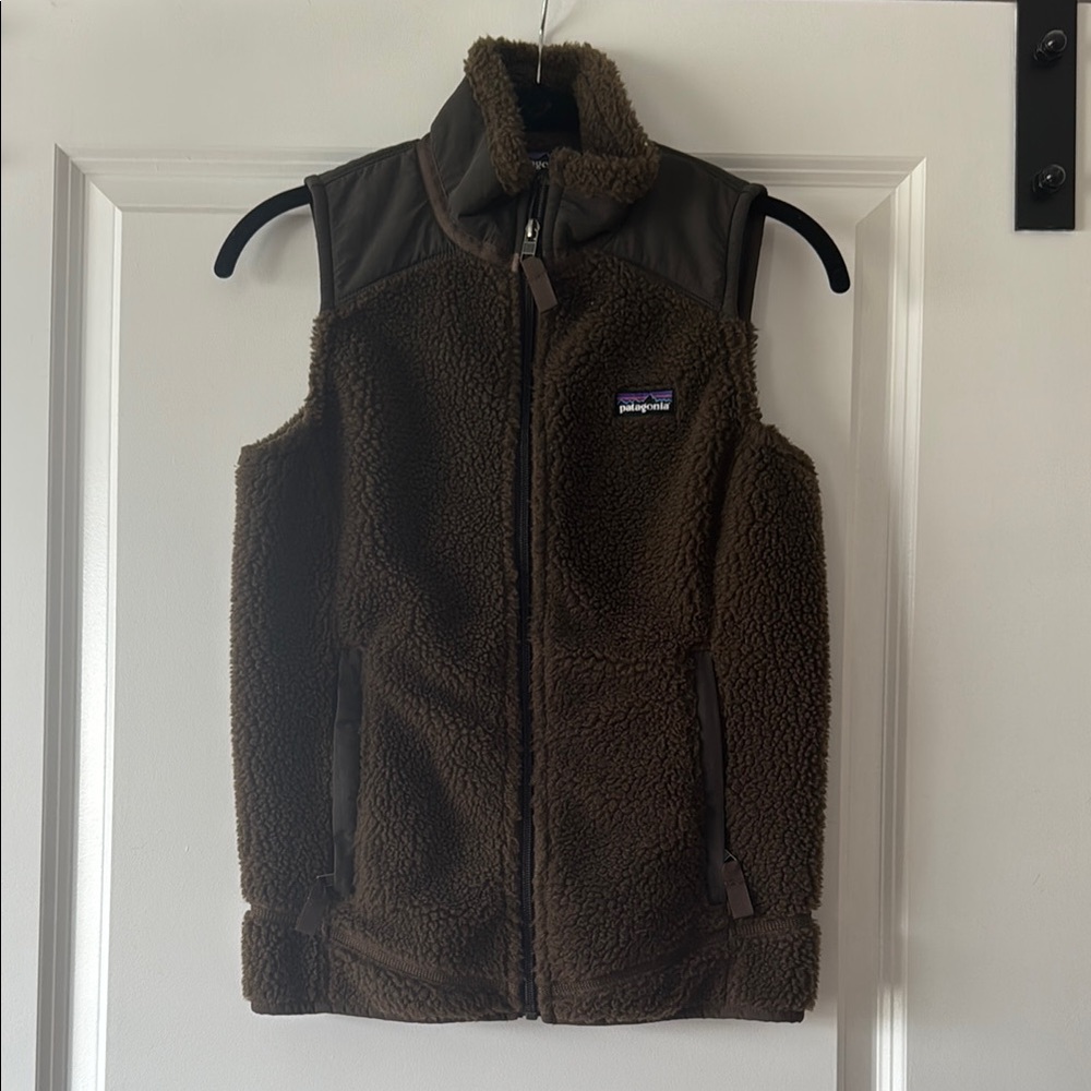 Patagonia Brown Vest Outdoor Essential